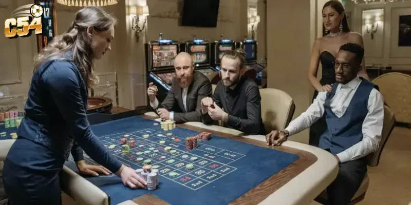 Dealer casino xinh đẹp C54 - Đặt cược cực hay và nhận thưởng khủng 4 Kinh nghiệm khai thác lợi thế khi chơi cùng Dealer C54
